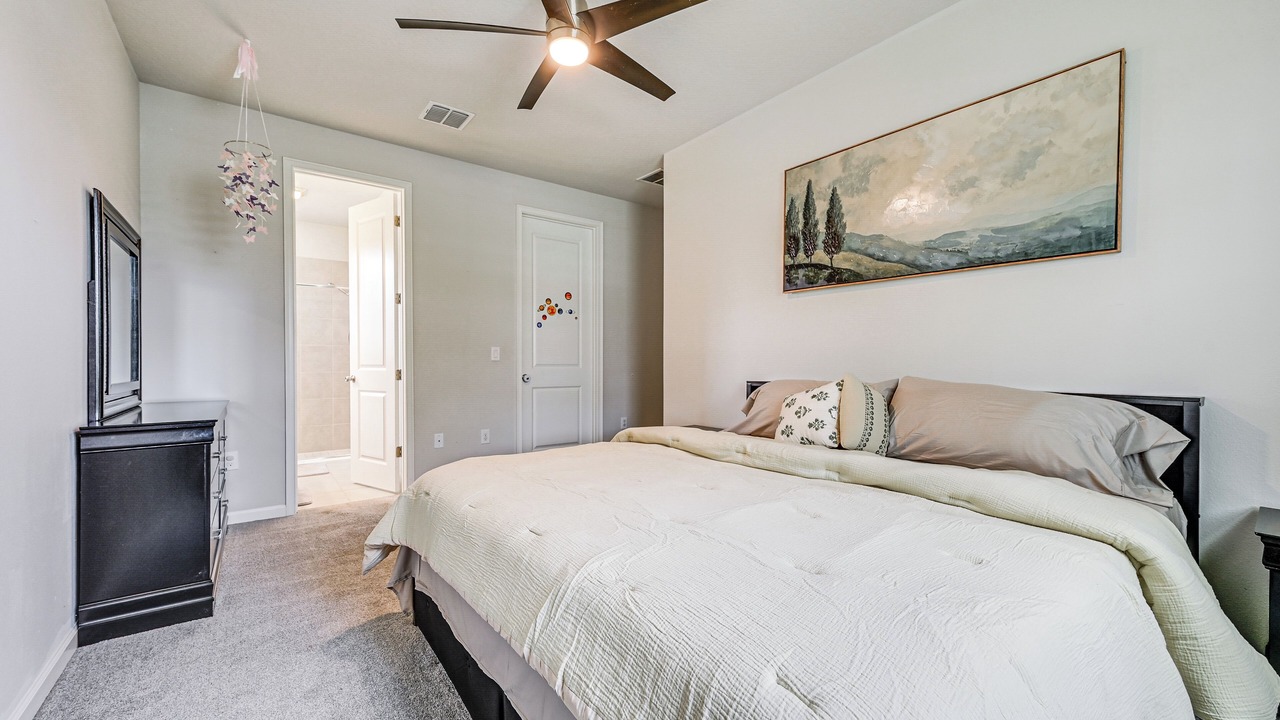 Photo of Bedroom in Valrico