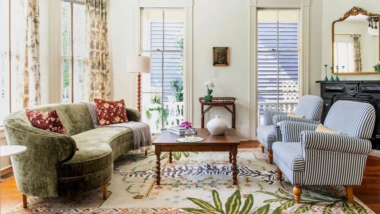 Photo of Livingroom in Thomas Square