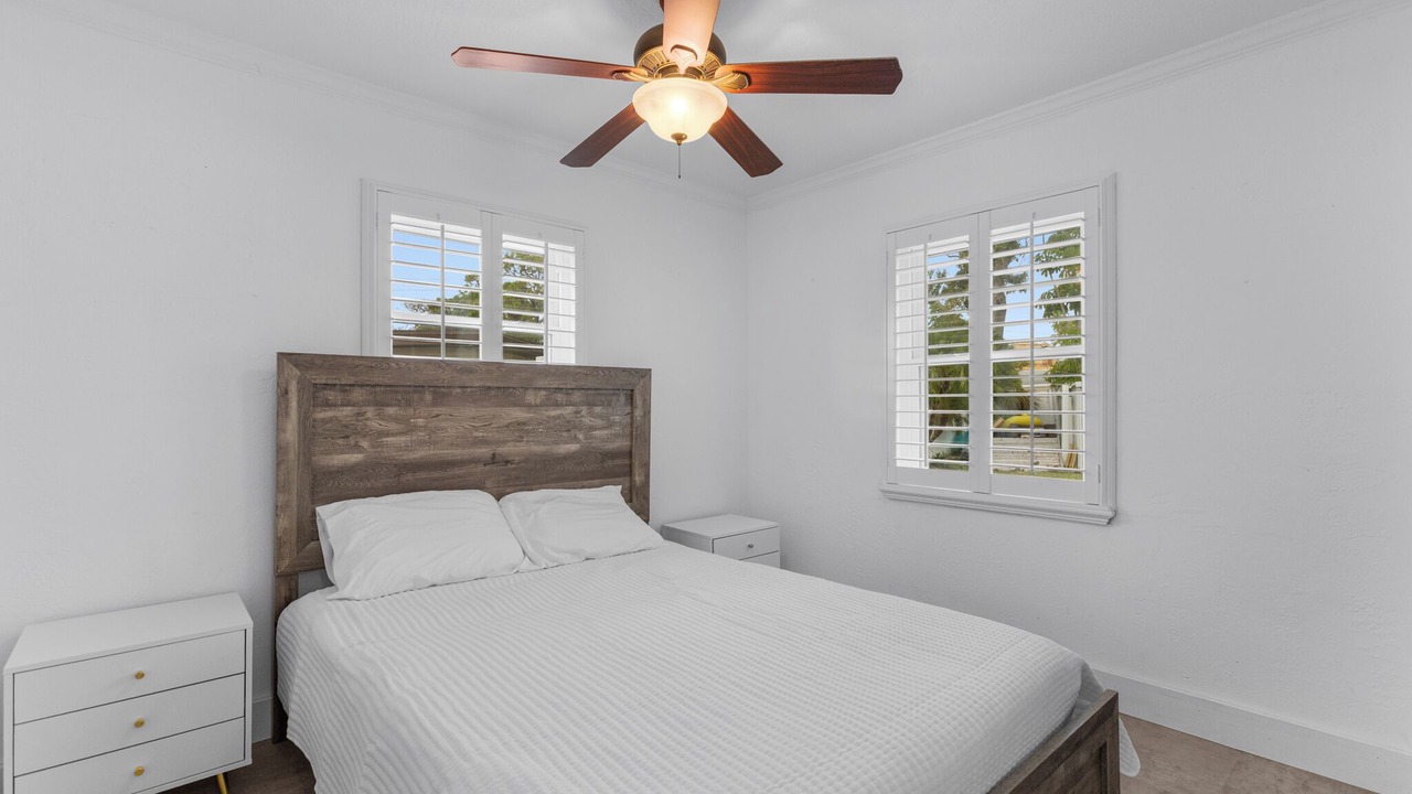 Photo of Bedroom in Shore Acres