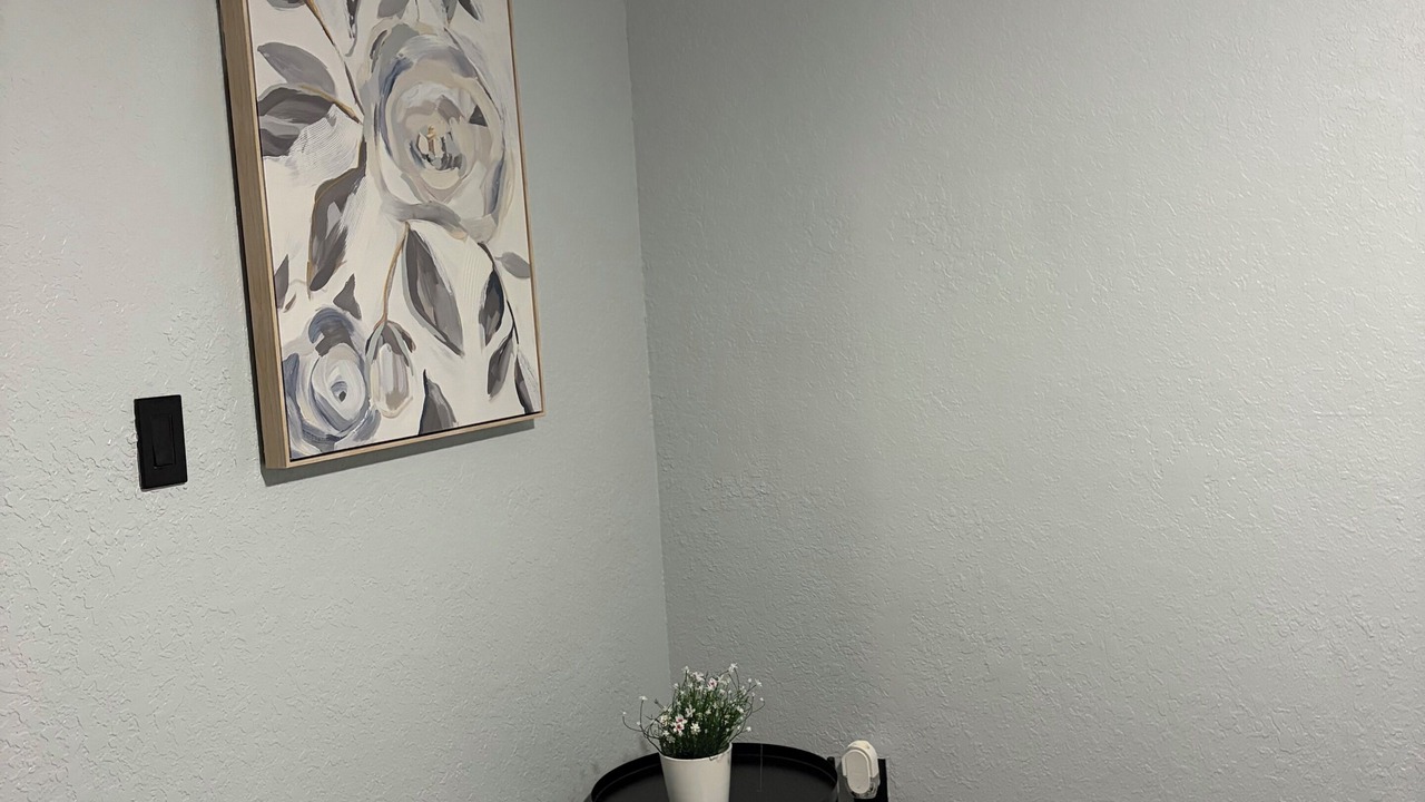 Photo of Bedroom in Pine Hills