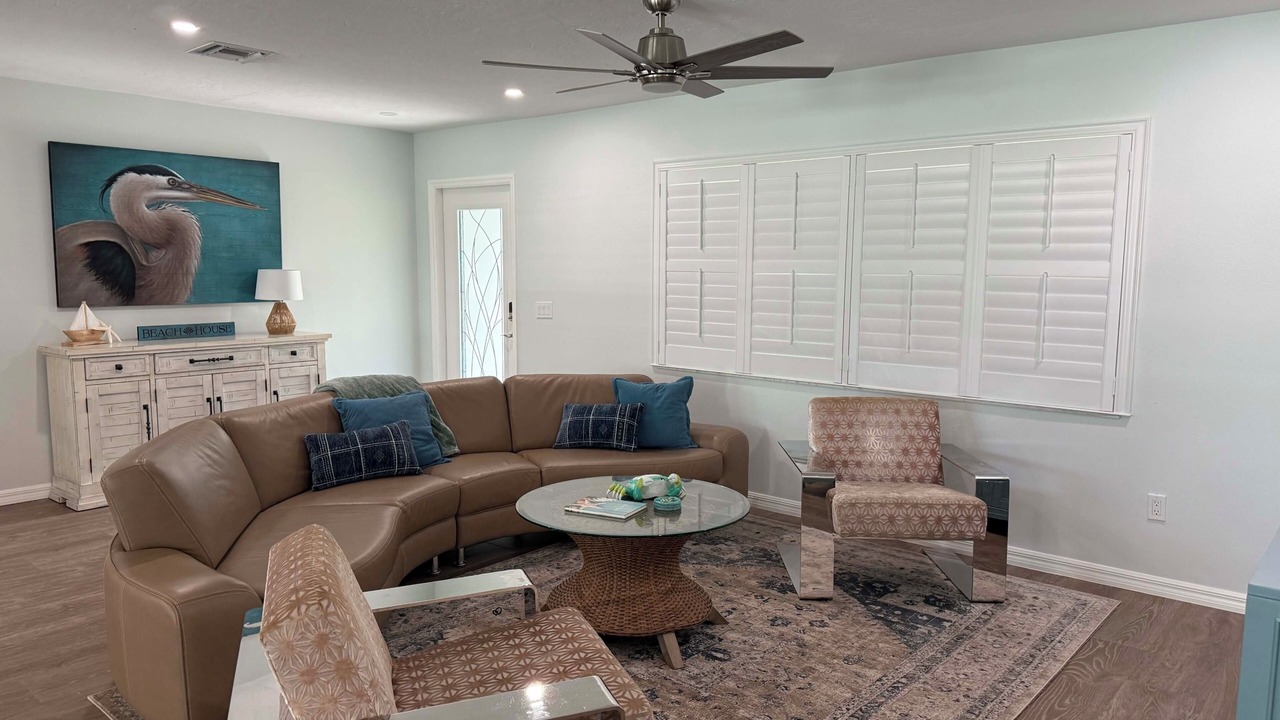Photo of Livingroom in Grove City