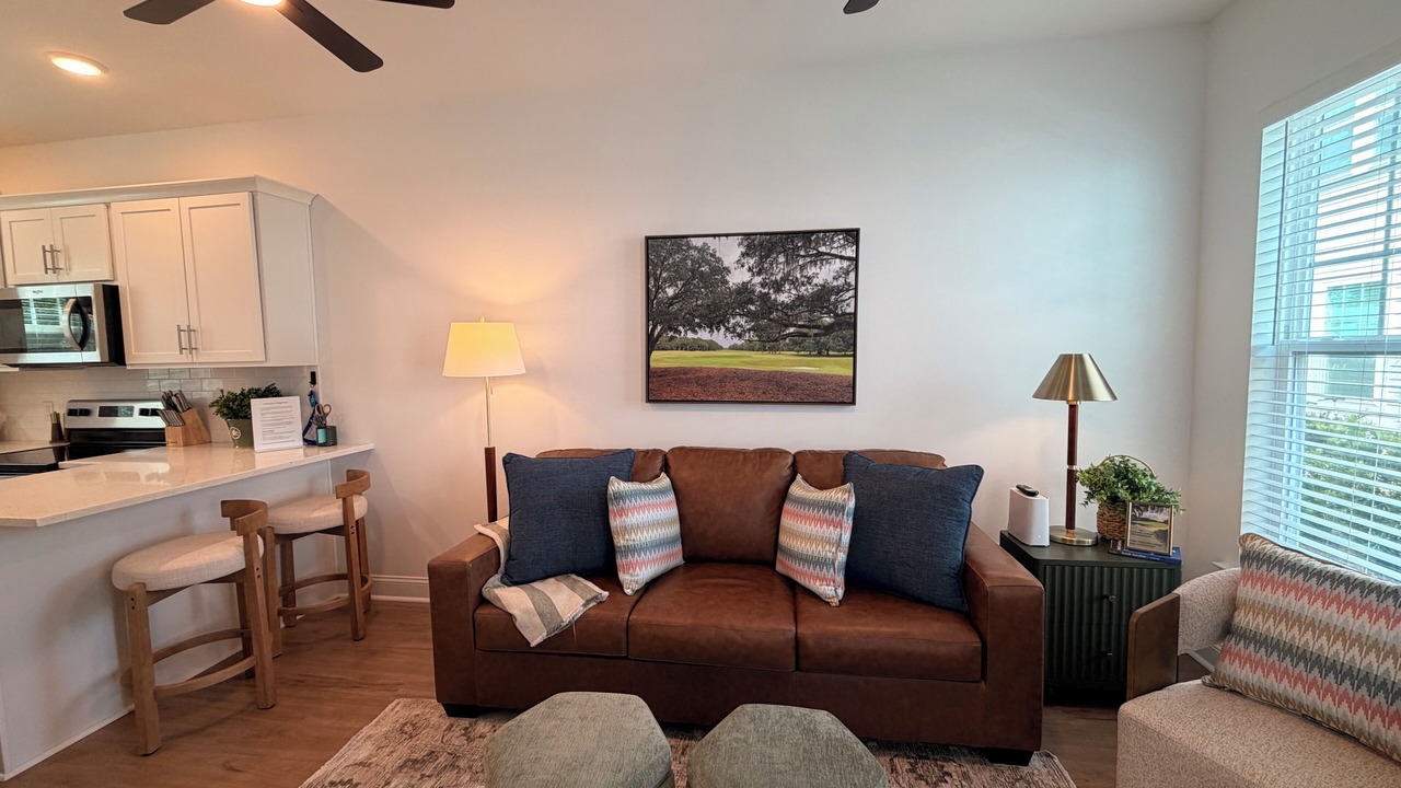 Photo of Livingroom in Goose Creek