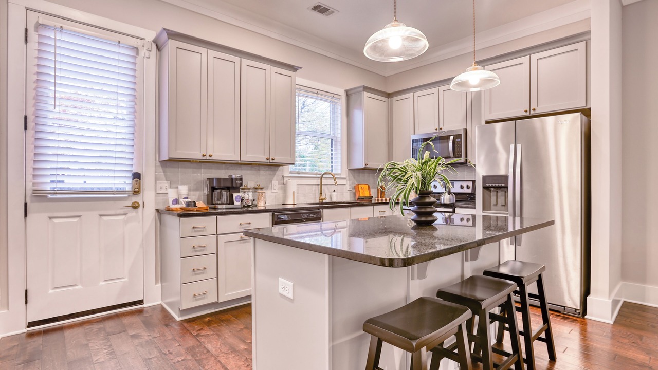 Photo of Kitchen in Midtown