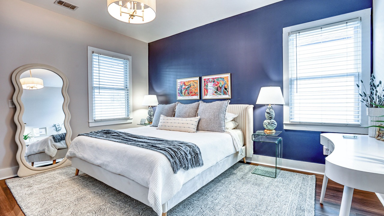 Photo of Bedroom in Midtown