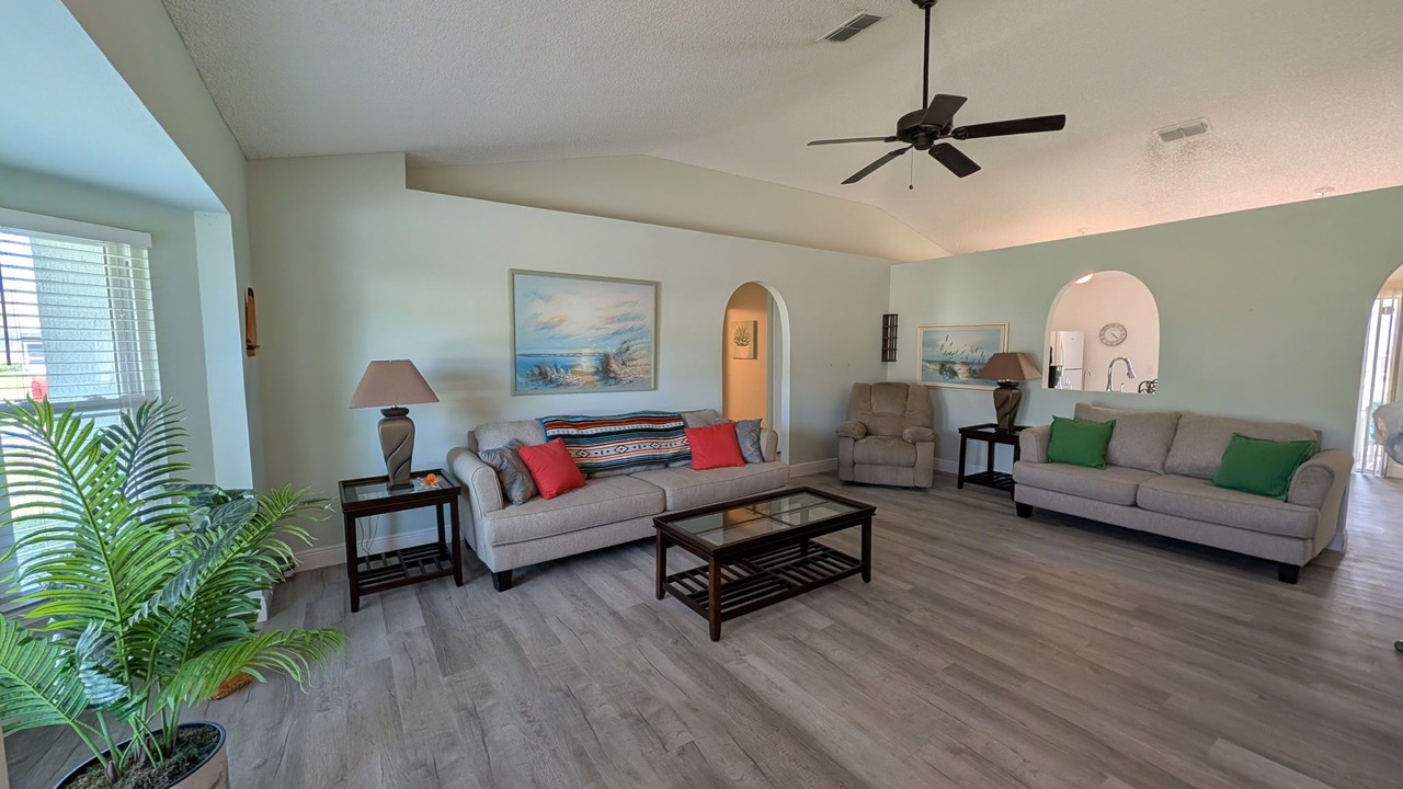 Photo of Livingroom in Palm Bay