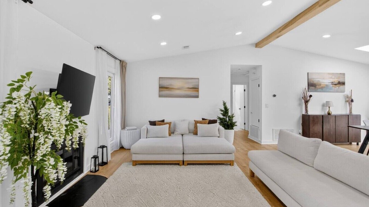 Photo of Livingroom in Drayton