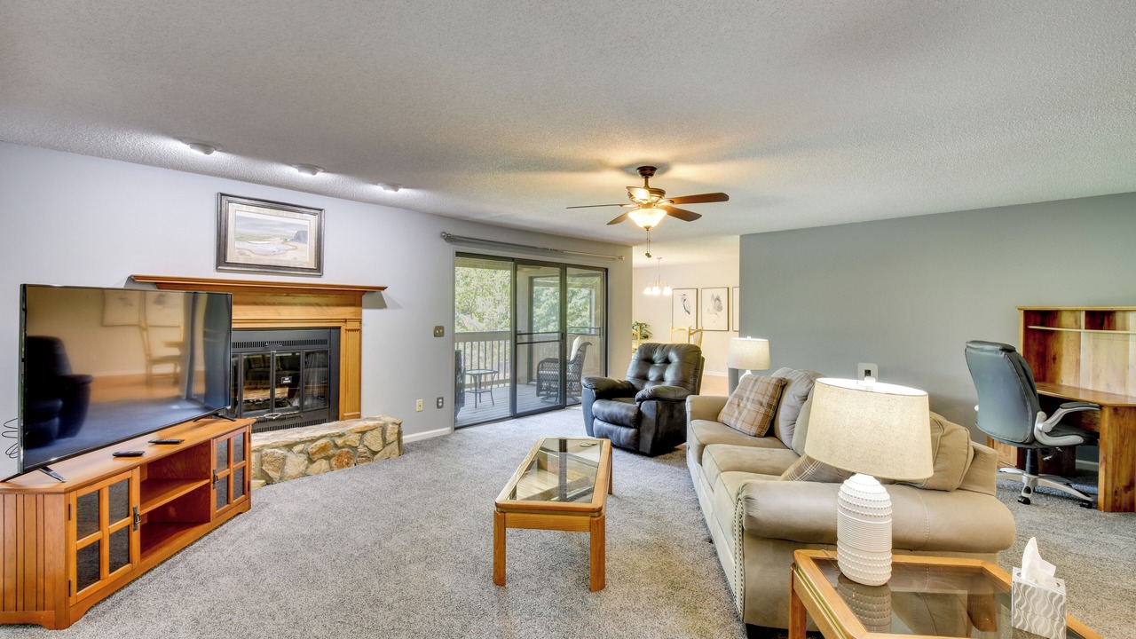 Photo of Livingroom in Salem