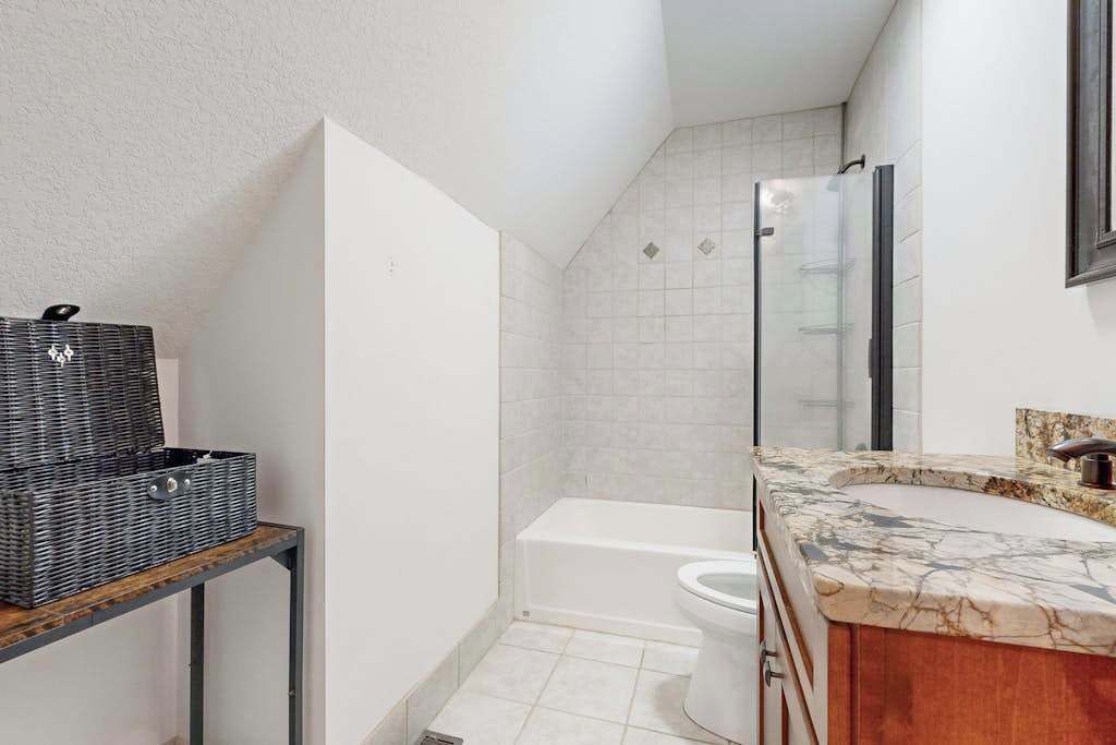 Photo of Bathroom in Brevard