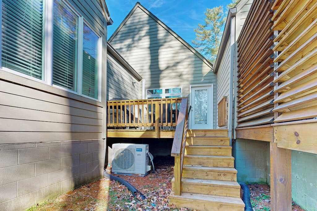 Photo of Outdoor in Sapphire