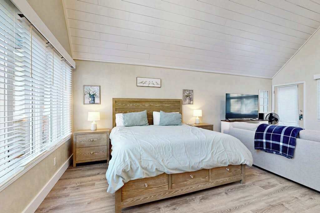 Photo of Bedroom in Sapphire