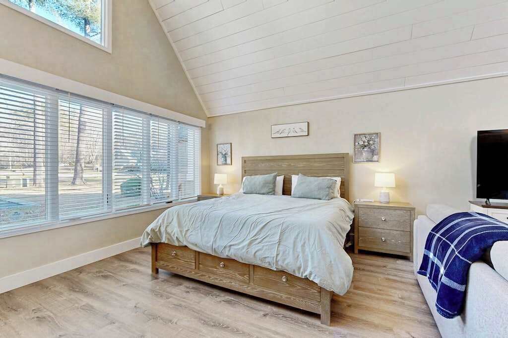 Photo of Bedroom in Sapphire