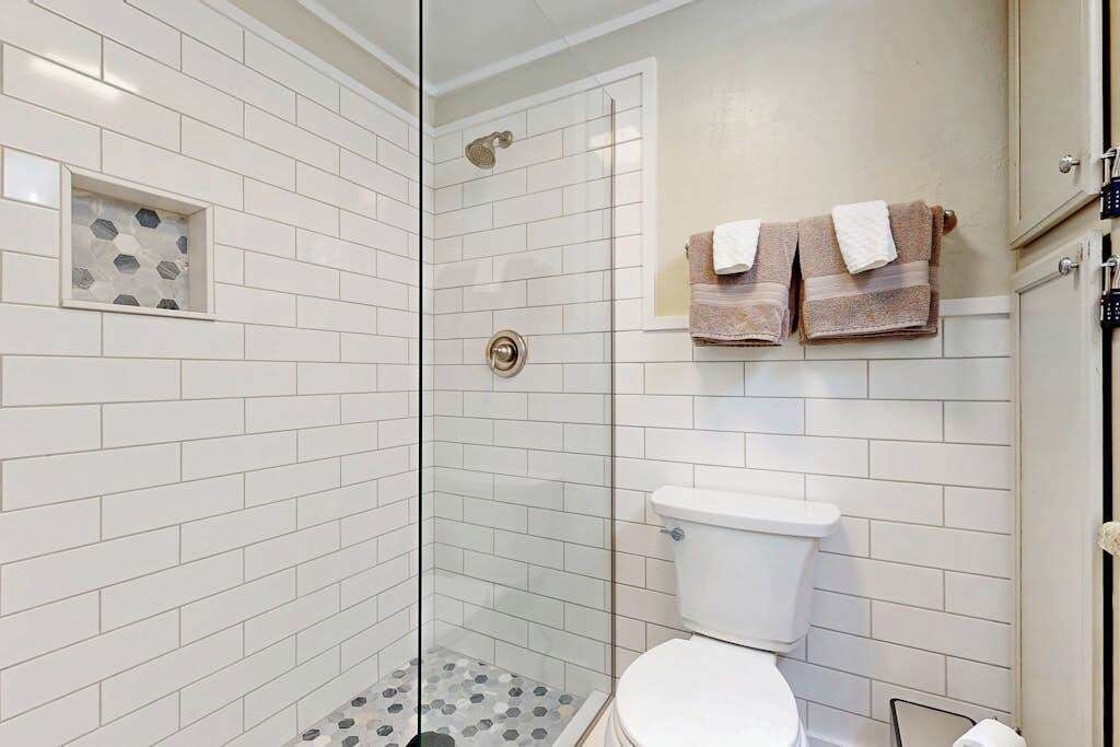 Photo of Bathroom in Sapphire