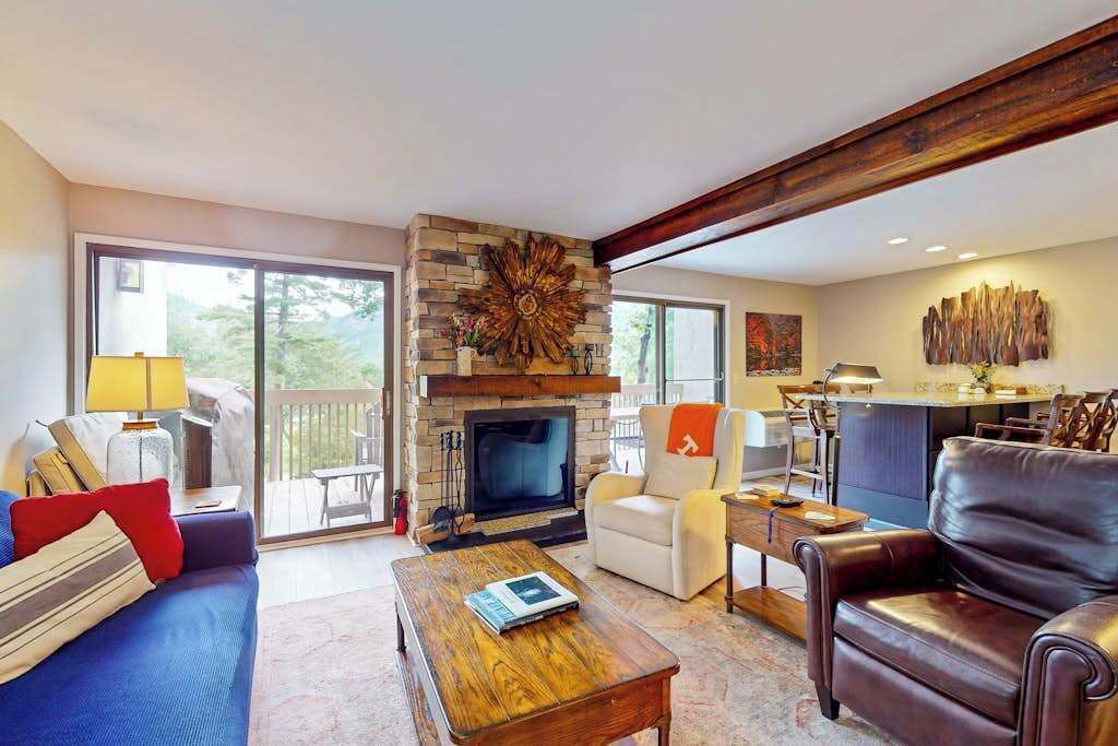 Photo of Livingroom in Sapphire