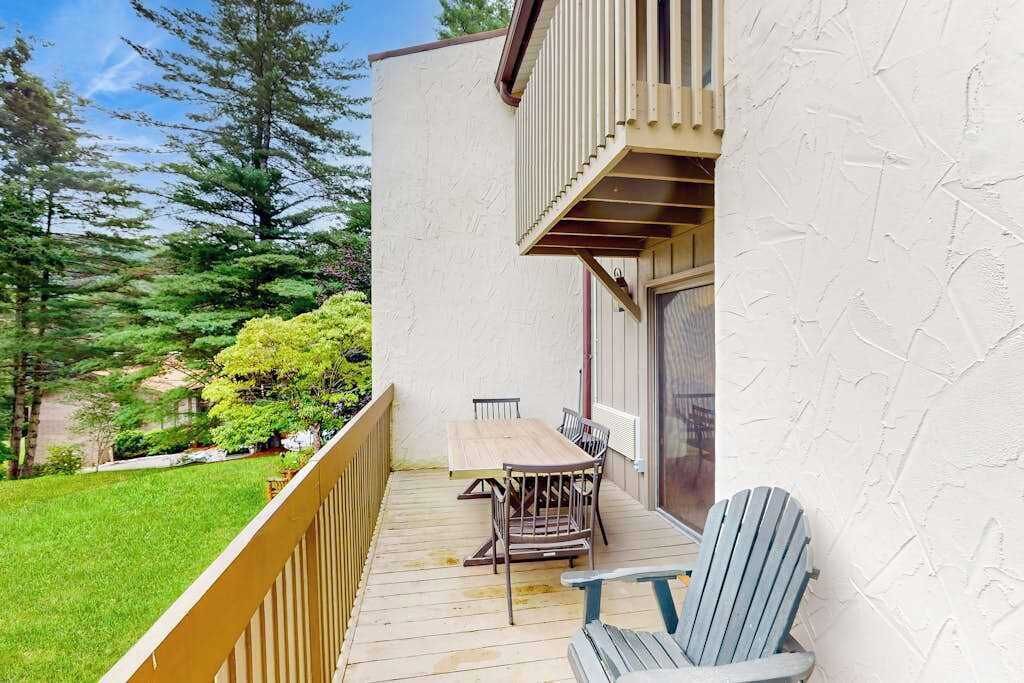 Photo of Outdoor in Sapphire
