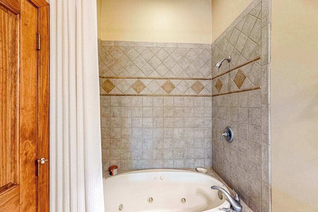 Photo of Bathroom in Whittier