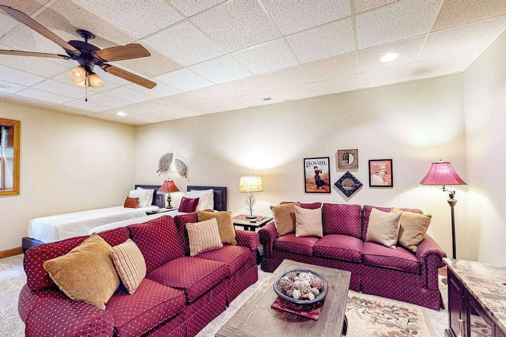 Photo of Livingroom in Whittier
