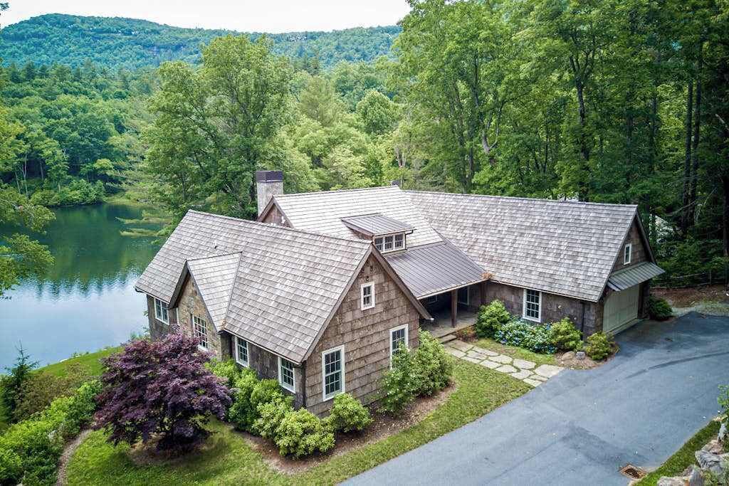 Photo of Outdoor in Lake Toxaway
