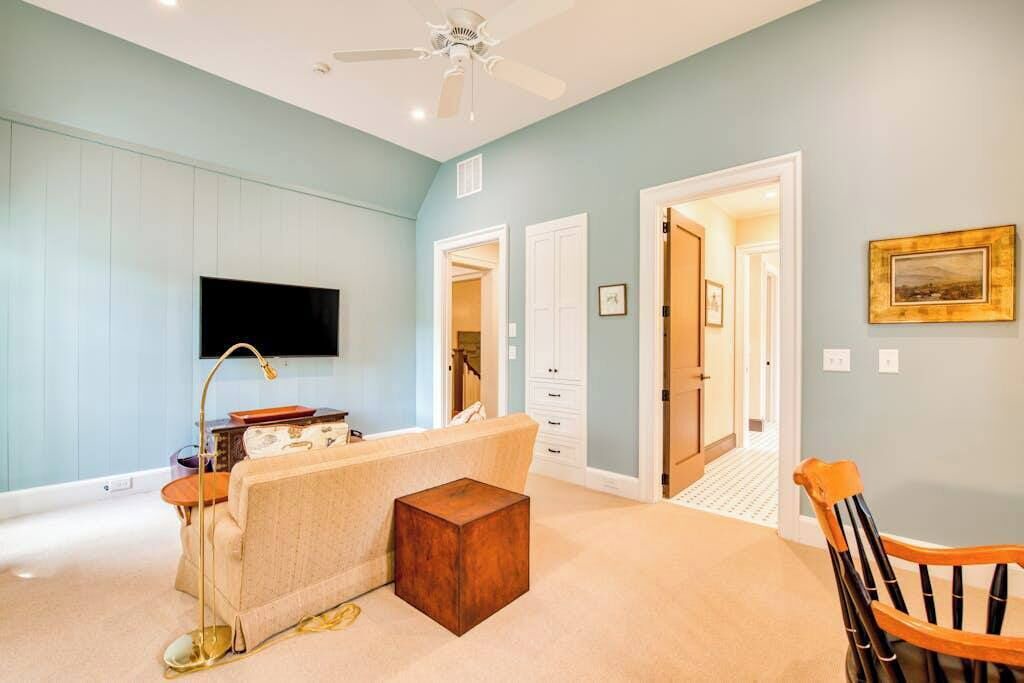 Photo of Livingroom in Lake Toxaway