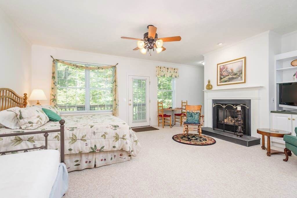 Photo of Bedroom in Sapphire