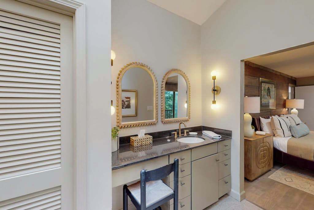 Photo of Bedroom in Pisgah Forest