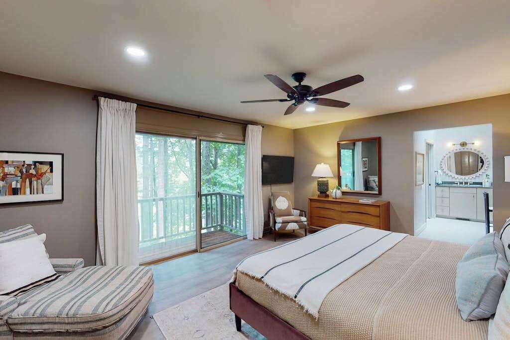 Photo of Bedroom in Pisgah Forest
