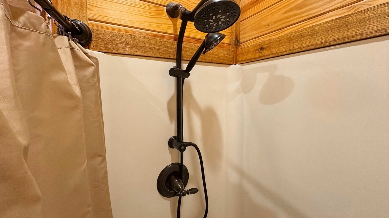 Photo of Bathroom in Tuckasegee