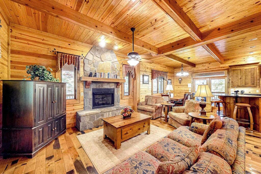 Photo of Livingroom in Tuckasegee