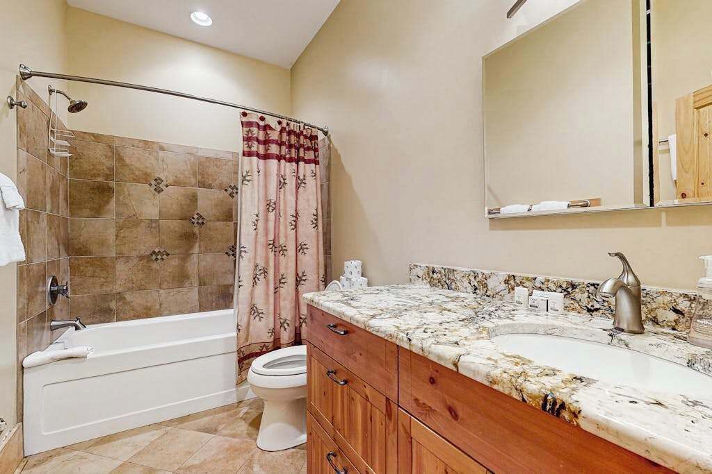 Photo of Bathroom in Tuckasegee