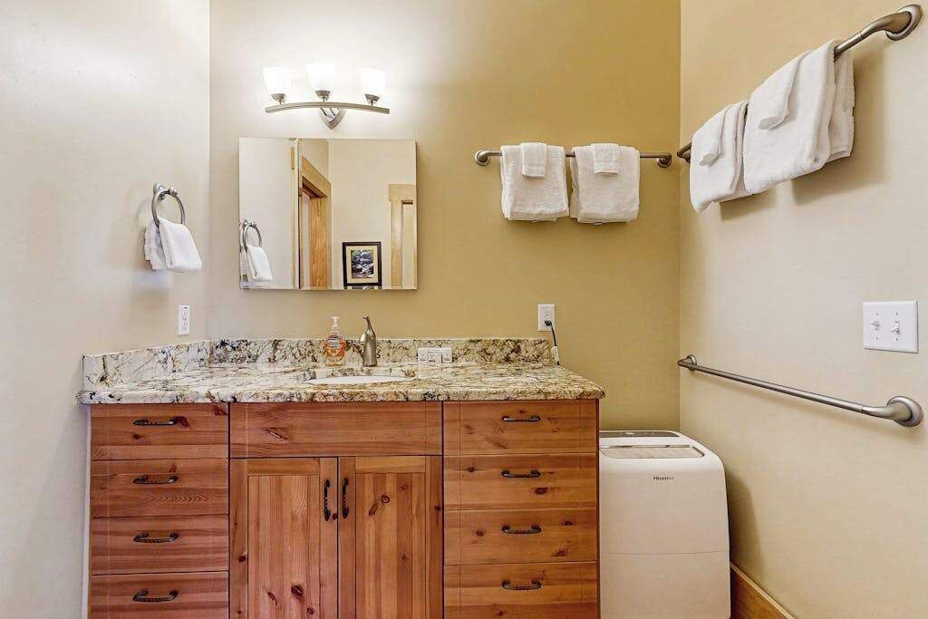 Photo of Bathroom in Tuckasegee