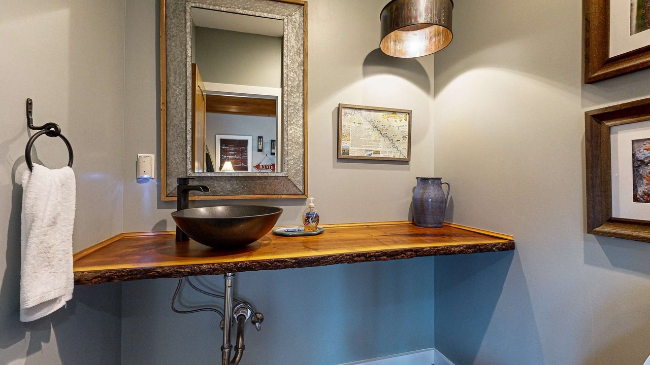 Photo of Bathroom in Cullowhee