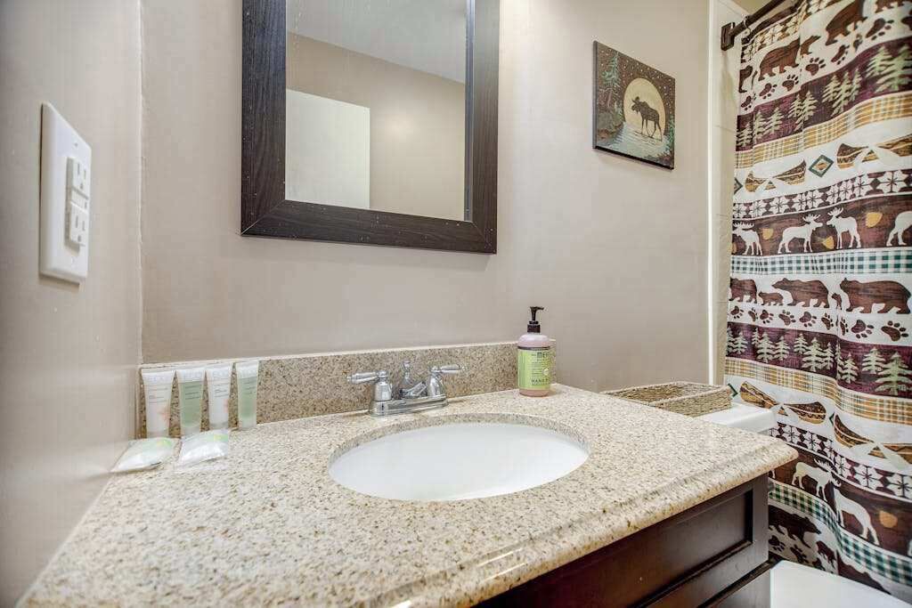 Photo of Bathroom in Cullowhee