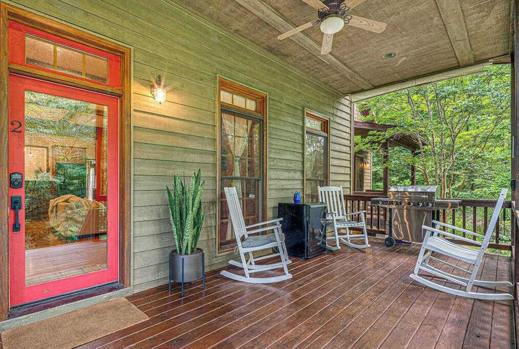 Photo of Patio Balcony in Almond