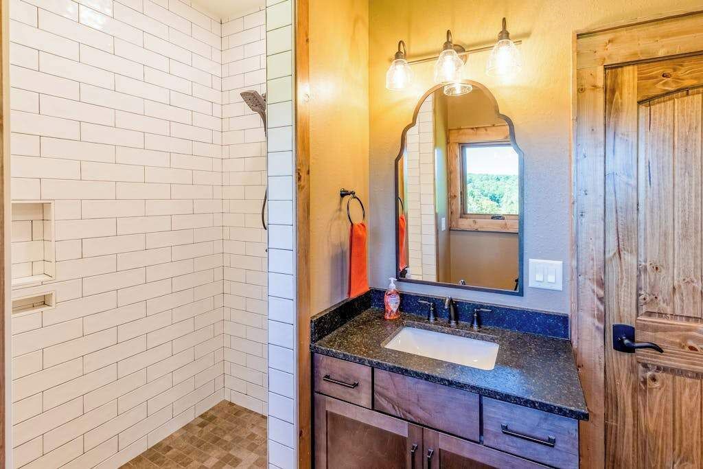 Photo of Bathroom in Glenville