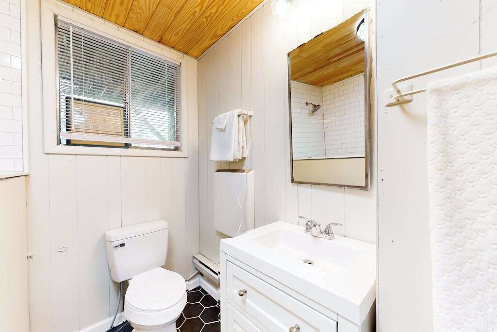 Photo of Bathroom in Topton