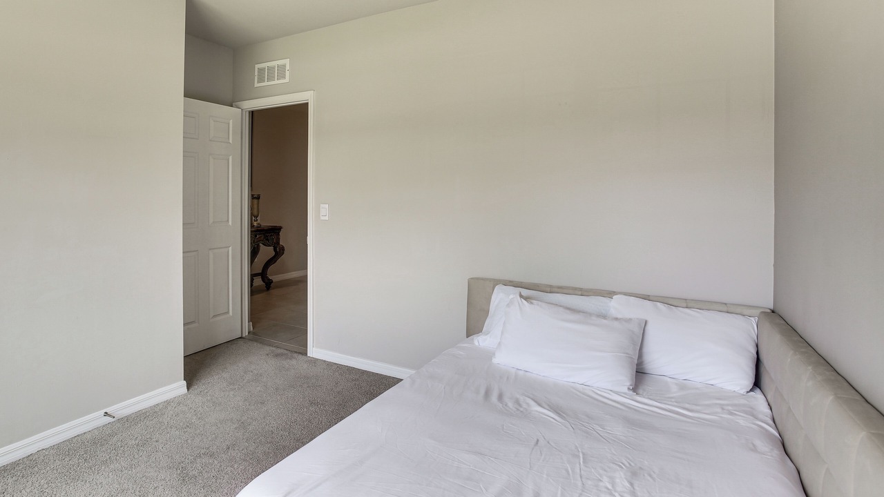 Photo of Bedroom in Deep Creek