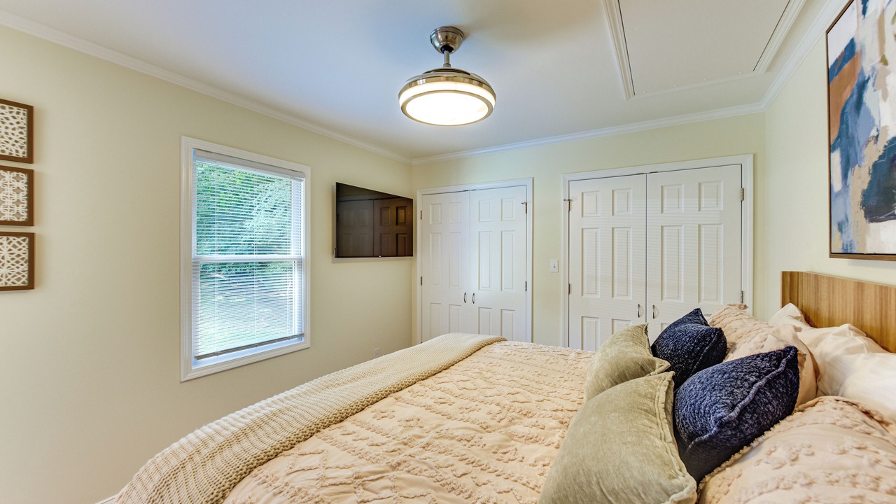 Photo of Bedroom in Bowling Green