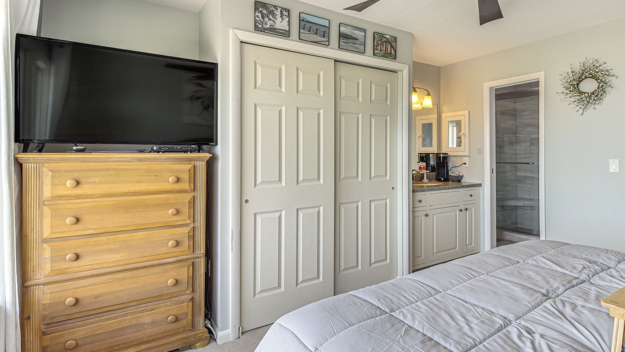 Photo of Bedroom in Oceanmarsh Subdivision