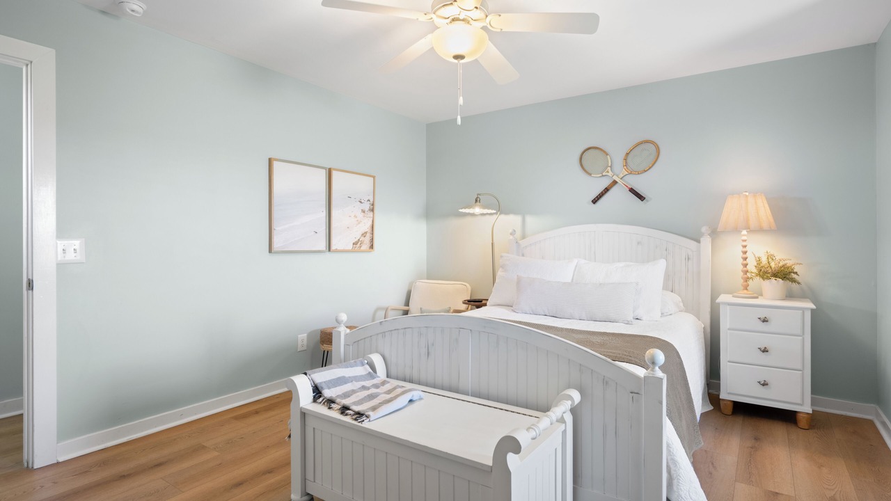 Photo of Bedroom in Oceanmarsh Subdivision