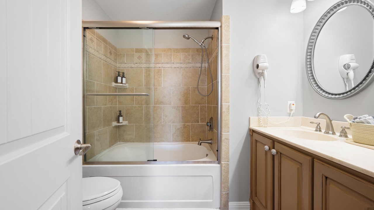 Photo of Bathroom in Oceanmarsh Subdivision