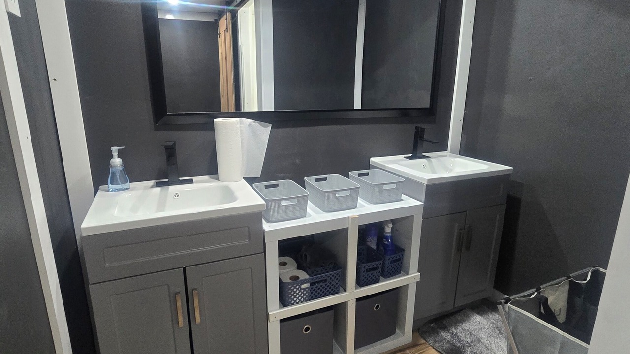 Photo of Bathroom in Seneca