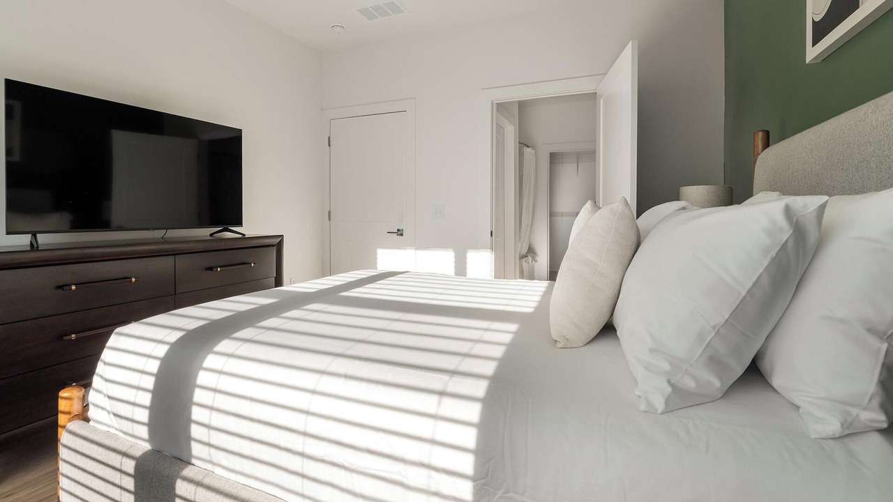 Photo of Bedroom in Laurel