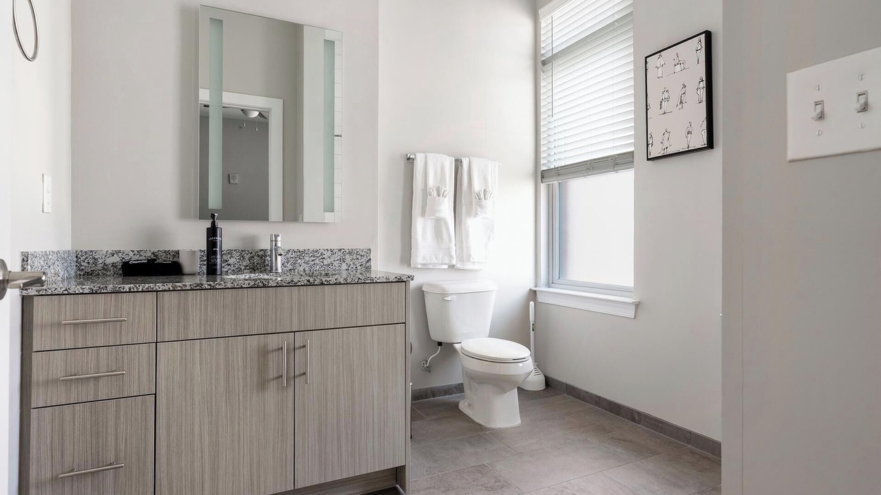 Photo of Bathroom in Yamacraw Village