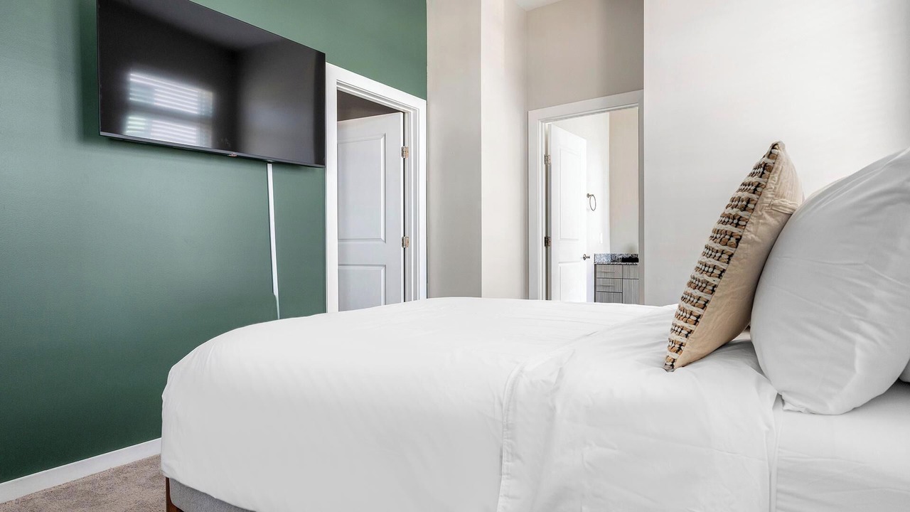 Photo of Bedroom in Yamacraw Village