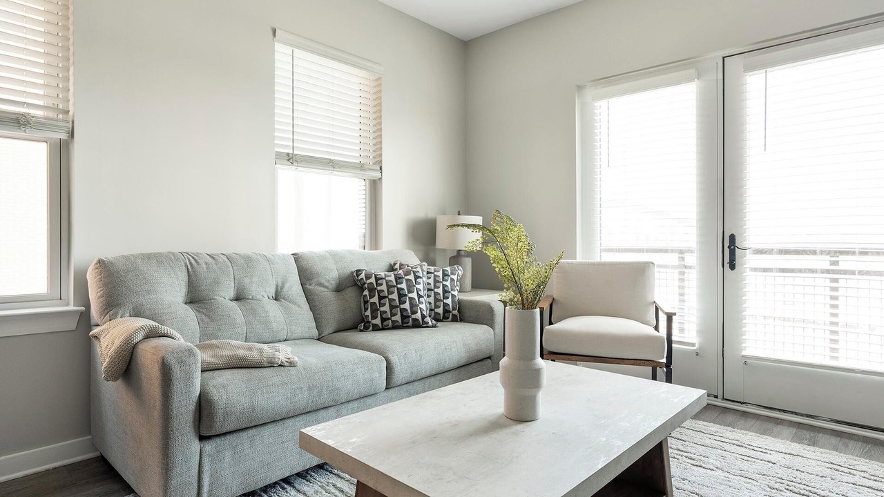 Photo of Livingroom in Yamacraw Village