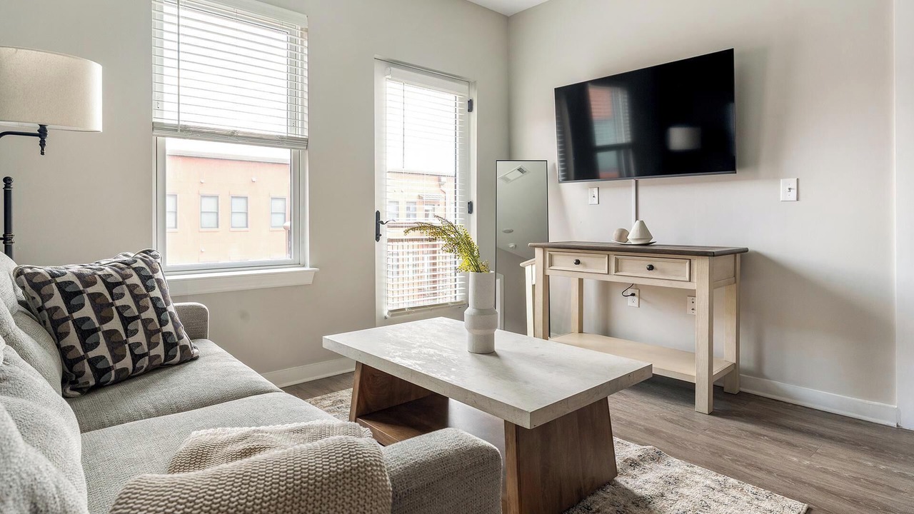 Photo of Livingroom in Yamacraw Village