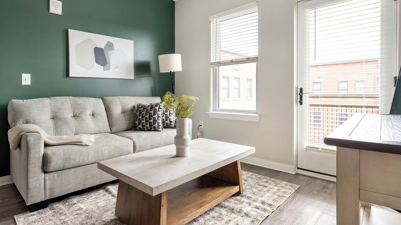 Photo of Livingroom in Yamacraw Village
