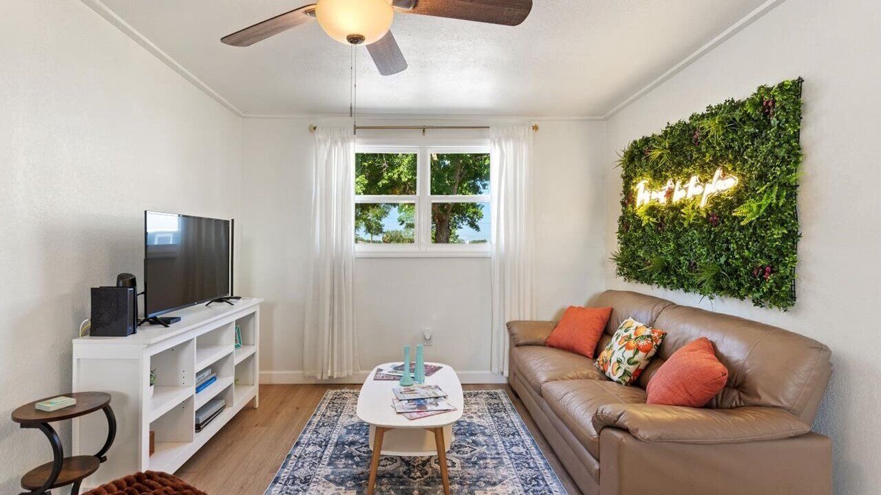 Photo of Livingroom in Lake Hamilton
