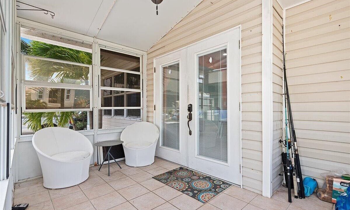 Photo of Patio Balcony in Hutchinson Island South