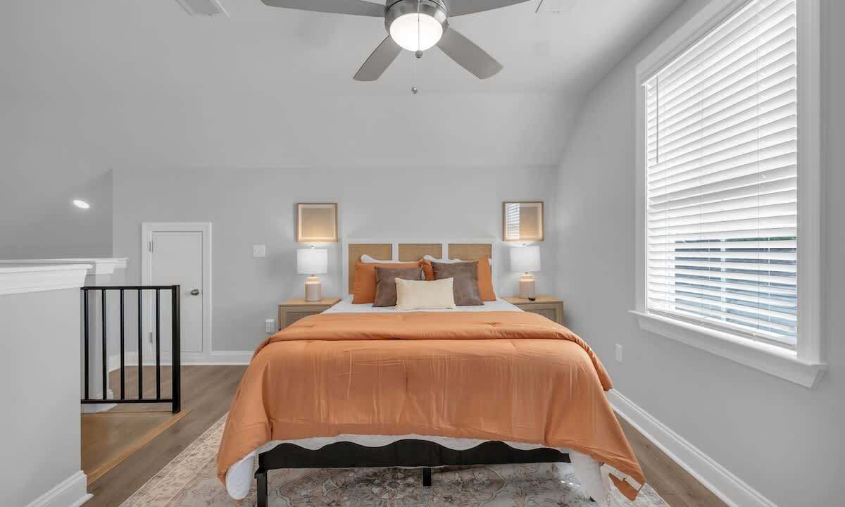 Photo of Bedroom in Greenwood