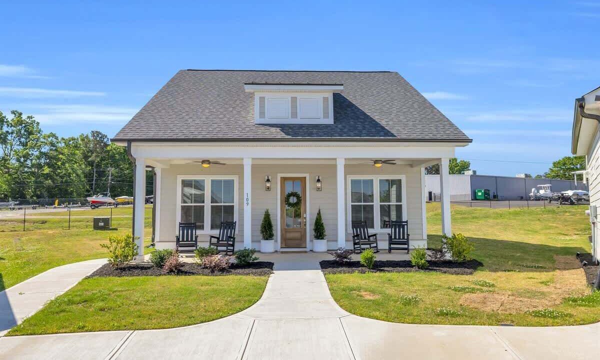 Photo of Outdoor in Greenwood
